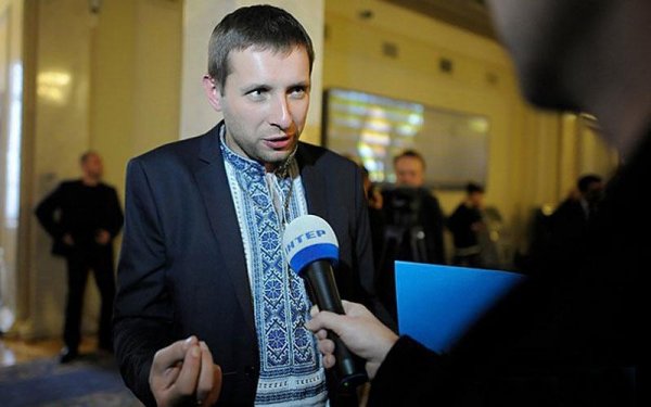 Времени в обрез: Вилкул призывает спасать Украину от превращения в "страну-парасюк" Времени в обрез: Вилкул призывает спасать Украину от превращения в "страну-парасюк"