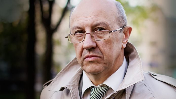 Андрей Фурсов: Как Трамп сорвал восстание либералов в Москве Андрей Фурсов: Как Трамп сорвал восстание либералов в Москве