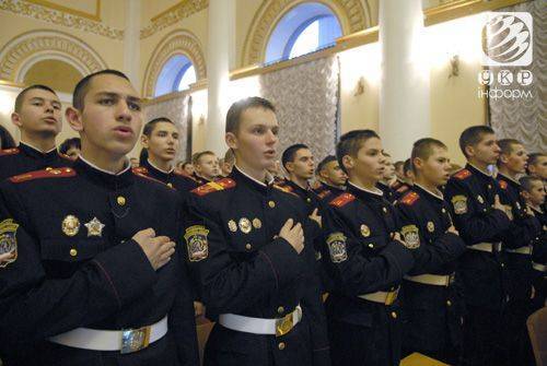В заложниках у бандеровцев: Почему выкуп памятника Суворову – это ошибка В заложниках у бандеровцев: Почему выкуп памятника Суворову – это ошибка