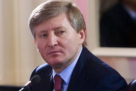 Россия уходит с Украины, но оставляет «смотрящего» Россия уходит с Украины, но оставляет «смотрящего»