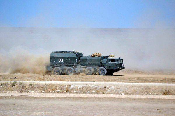 Ракетные комплексы «Бастион» в Тамани поразили корабли «противника» Ракетные комплексы «Бастион» в Тамани поразили корабли «противника»