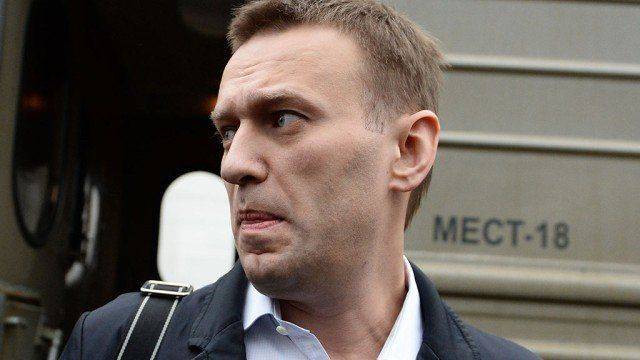 Громкое разоблачение Навального: «борец с коррупцией» оказался двойным агентом Громкое разоблачение Навального: «борец с коррупцией» оказался двойным агентом