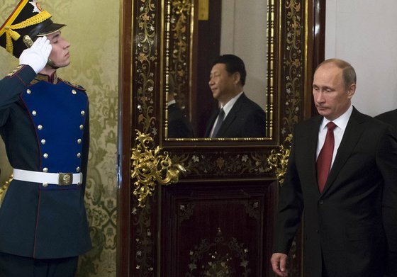 Путин приедет к Си Цзиньпину решать судьбу мира Путин приедет к Си Цзиньпину решать судьбу мира