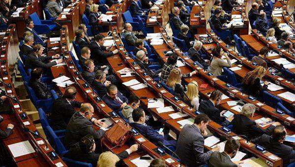 Почему графа «национальность» в паспорте сделает Украину страной-изгоем Почему графа «национальность» в паспорте сделает Украину страной-изгоем