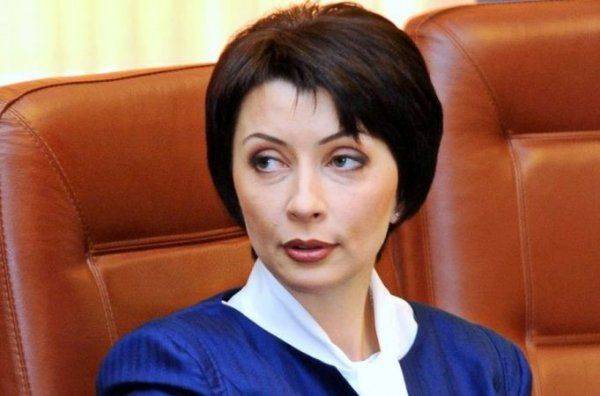 Порошенко лезет в карман украинцев. Долг ЖКХ будут списывать сразу с банковских карт Порошенко лезет в карман украинцев. Долг ЖКХ будут списывать сразу с банковских карт