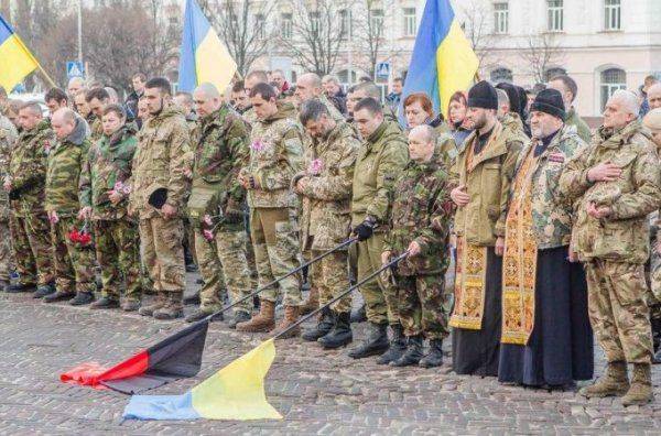 Пьяное войско безумной Украины Пьяное войско безумной Украины