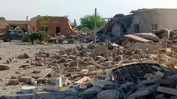 Ракка: США с коалицией бомбили сирийских детей Ракка: США с коалицией бомбили сирийских детей