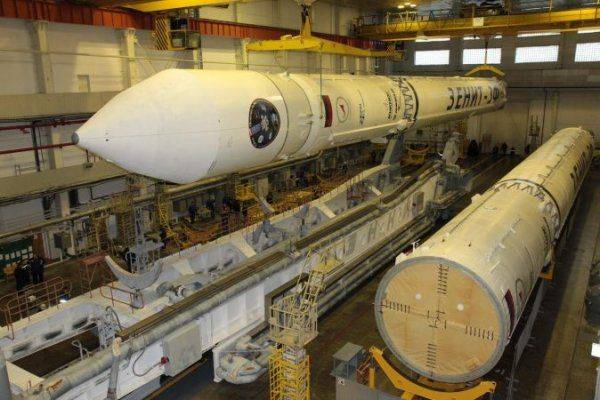 Украинский «Южмаш» прекращает производство ракет-носителей «Зенит» Украинский «Южмаш» прекращает производство ракет-носителей «Зенит»