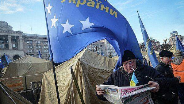 Здесь ловить нечего: С Украины бегут уникальные специалисты Здесь ловить нечего: С Украины бегут уникальные специалисты