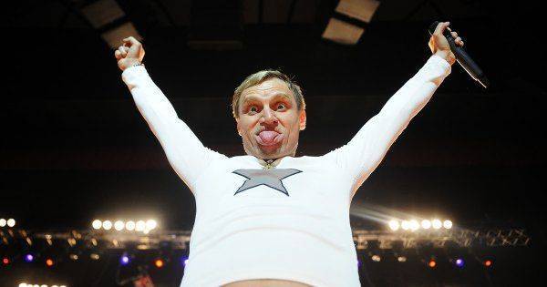 Олег Скрипка: «Наше общество и ваше общество – больны» Олег Скрипка: «Наше общество и ваше общество – больны»