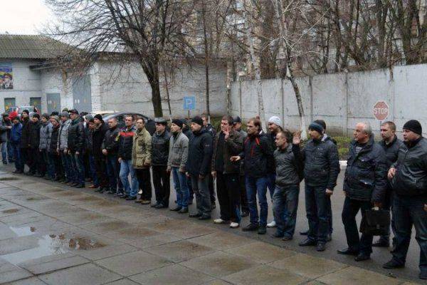 Ни дня без АТО: украинских беженцев поголовно отлавливают на польской границе Ни дня без АТО: украинских беженцев поголовно отлавливают на польской границе