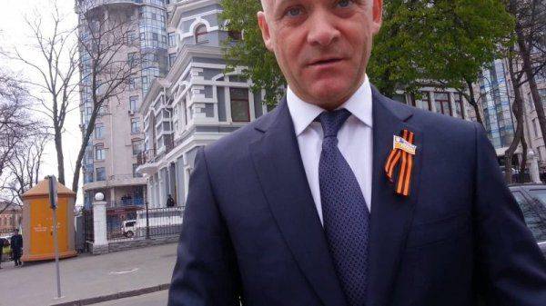 Декоммунизация головного мозга: Труханов заблокировал скандальное решение горсовета Декоммунизация головного мозга: Труханов заблокировал скандальное решение горсовета