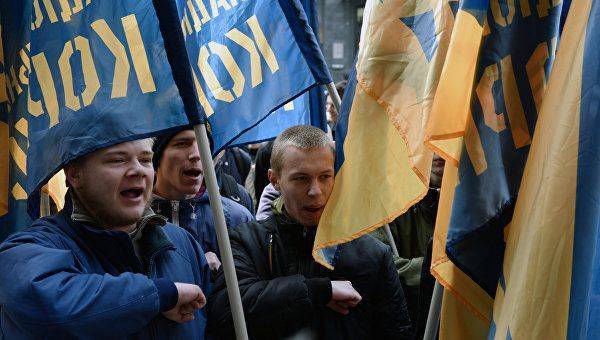 Кохановский намекнул, что супругов Порошенко ждет участь семьи Чаушеску Кохановский намекнул, что супругов Порошенко ждет участь семьи Чаушеску