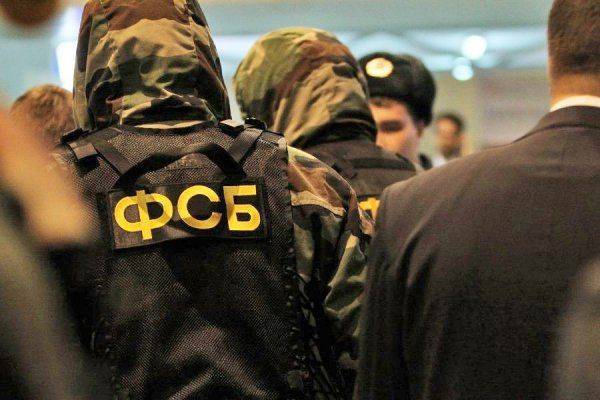 В Краснодаре задержан оружейный контрабандист из Украины В Краснодаре задержан оружейный контрабандист из Украины