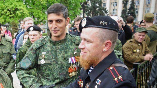 Сирия и Донбасс: новая эпоха русских добровольцев Сирия и Донбасс: новая эпоха русских добровольцев