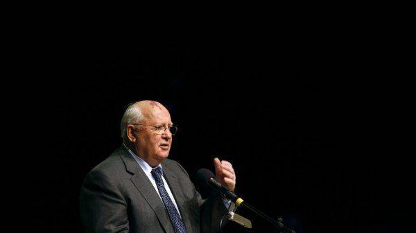 Горбачёв: США сейчас нужна собственная перестройка