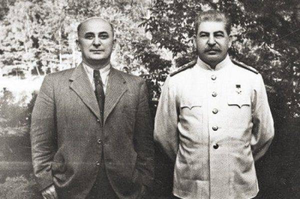 Прокурор Луценко вызывает на допрос Сталина и Берию за депортацию родни Джемилева  Прокурор Луценко вызывает на допрос Сталина и Берию за депортацию родни Джемилева