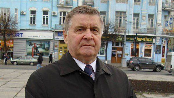 На Украине арестован 73-летний организатор "Бессмертного полка" На Украине арестован 73-летний организатор "Бессмертного полка"