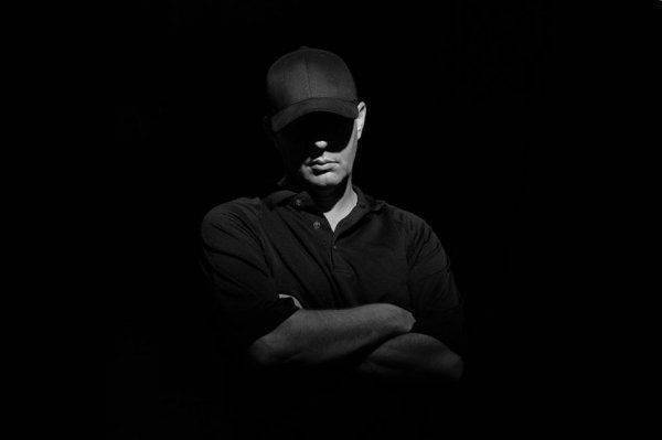 Разозлившийся американский видеоблогер обратился к Путину Разозлившийся американский видеоблогер обратился к Путину