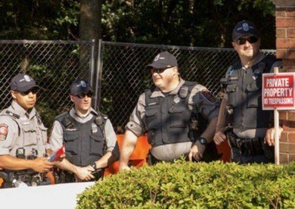 Разногласия в Бильдербергском клубе Разногласия в Бильдербергском клубе