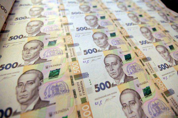 Эксперт: Дыра в украинском бюджете достигла 52 млрд Эксперт: Дыра в украинском бюджете достигла 52 млрд