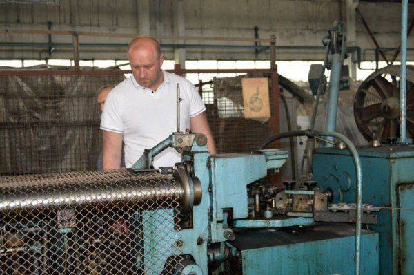 Пропагандисты Порошенко облажались: «Вывезенные в Россию» заводы успешно возобновили работу в ДНР Пропагандисты Порошенко облажались: «Вывезенные в Россию» заводы успешно возобновили работу в ДНР