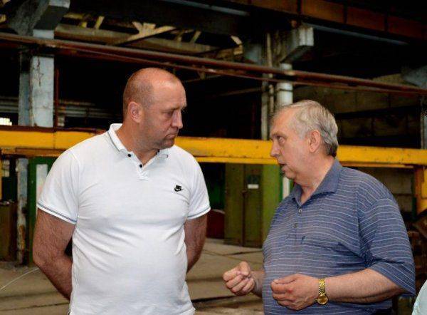 Пропагандисты Порошенко облажались: «Вывезенные в Россию» заводы успешно возобновили работу в ДНР Пропагандисты Порошенко облажались: «Вывезенные в Россию» заводы успешно возобновили работу в ДНР