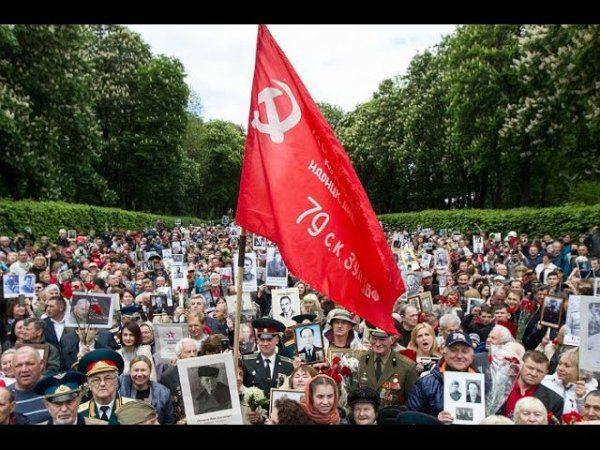 Путин заявил, что видит рост сопротивления нацистам в Киеве Путин заявил, что видит рост сопротивления нацистам в Киеве