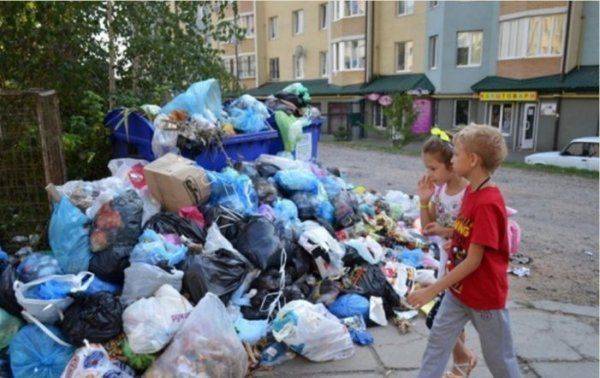 Садовый обвинил центральную власть Украины в том, что те решили «утопить Львов в мусоре» Садовый обвинил центральную власть Украины в том, что те решили «утопить Львов в мусоре»