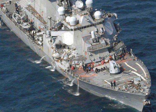 Эдуард Лимонов: Хохот в Японском море - "Янки фуфлыжники" Эдуард Лимонов: Хохот в Японском море - "Янки фуфлыжники"