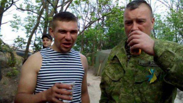 Военная полиция ВСУ доставила в больницу взвод пьяных военнослужащих Военная полиция ВСУ доставила в больницу взвод пьяных военнослужащих