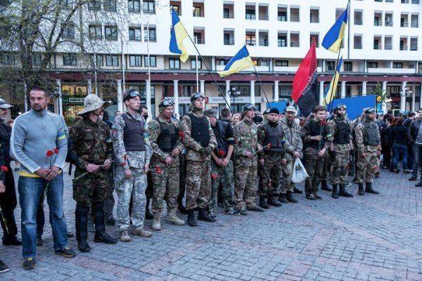 Борьба с терроризмом по-украински: или как «активысты» зарабатывают сегодня Борьба с терроризмом по-украински: или как «активысты» зарабатывают сегодня