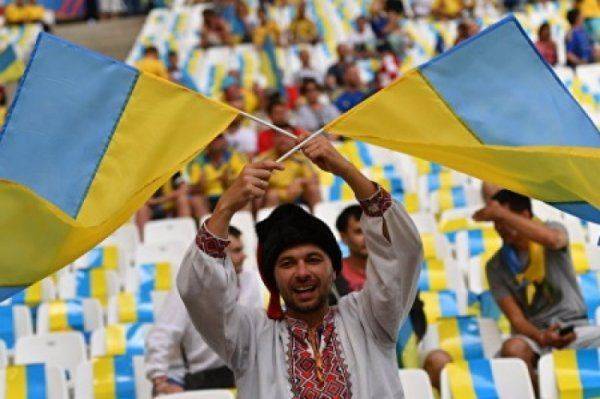 Галичина рулит. Согласно соцопросам, мусорный Бандерштат навязывает всей стране свои праздники, историю и мову   Галичина рулит. Согласно соцопросам, мусорный Бандерштат навязывает всей стране свои праздники, историю и мову