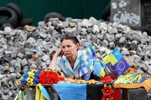 Крах украинской «незалежности»: Россия — враг, но очень хочется кушать Крах украинской «незалежности»: Россия — враг, но очень хочется кушать