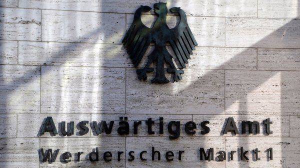 Трамп бросает вызов России и Германии Трамп бросает вызов России и Германии