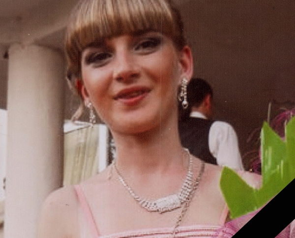 Скандал в ВСУ: «расследование показало, что «героически погибшую» на Донбассе повариху ВСУ убили свои Скандал в ВСУ: «расследование показало, что «героически погибшую» на Донбассе повариху ВСУ убили свои