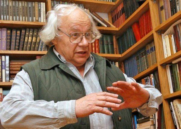 «Мытець» Иван Драч жалуется, что украинцам не хватает ненависти, чтобы победить Лугандонию и Путина   «Мытець» Иван Драч жалуется, что украинцам не хватает ненависти, чтобы победить Лугандонию и Путина