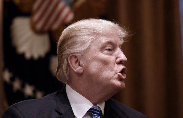 Республиканец, демократ...каждый против России высказаться рад Республиканец, демократ...каждый против России высказаться рад