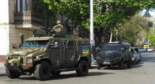 Теракты и диверсии: СБУ готовится к сдаче Мариуполя Теракты и диверсии: СБУ готовится к сдаче Мариуполя