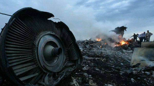 MH17: журналистское счастье на чужом несчастье MH17: журналистское счастье на чужом несчастье