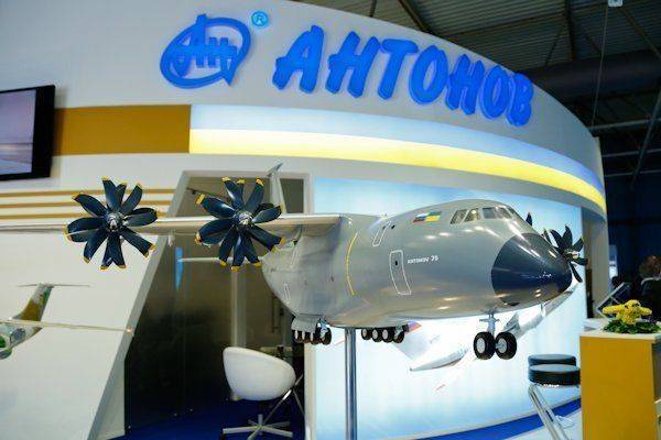 Украинские «достижения»: что Порошенко приготовил для мертвого «Антонова» Украинские «достижения»: что Порошенко приготовил для мертвого «Антонова»