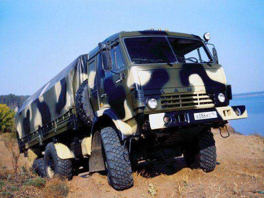 Модернизация по-сирийски: КамАЗ-5350 «Мустанг» обзавелся двумя пушками Модернизация по-сирийски: КамАЗ-5350 «Мустанг» обзавелся двумя пушками