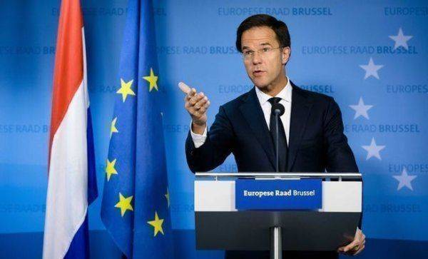 А ведь они сопротивлялись. Украино туристо «разносят» Нидерланды А ведь они сопротивлялись. Украино туристо «разносят» Нидерланды