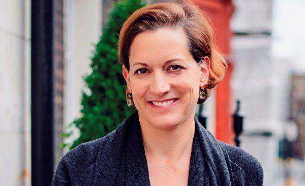 Аппельбаум: будь сейчас холодная война — Америка бы проиграла Аппельбаум: будь сейчас холодная война — Америка бы проиграла