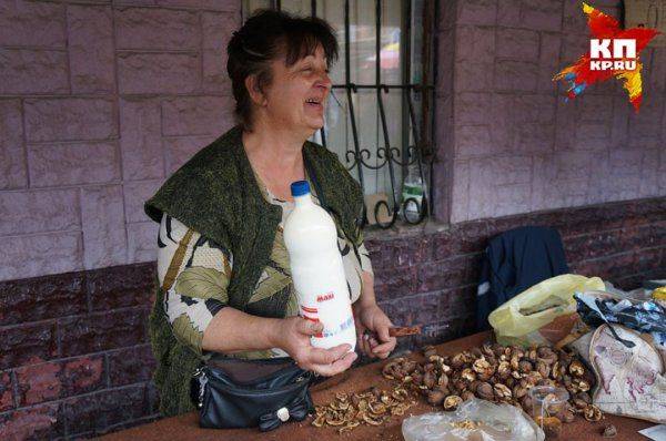 Украинцы едут в Горловку за салом Украинцы едут в Горловку за салом