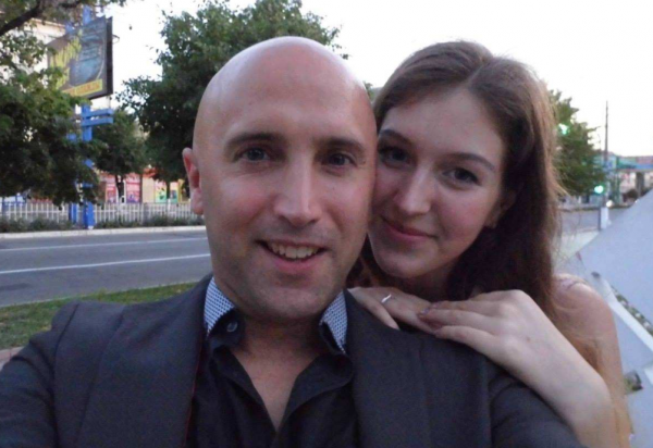 Грэм Филлипс женится на девушке из Луганска  Грэм Филлипс женится на девушке из Луганска