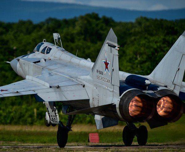 Новейшие российские истребители ошеломили британские СМИ Новейшие российские истребители ошеломили британские СМИ