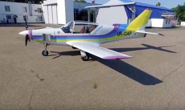 Украинский самолет с двигателем из Франции: в Одессе представили Y1 «Дельфин» Украинский самолет с двигателем из Франции: в Одессе представили Y1 «Дельфин»