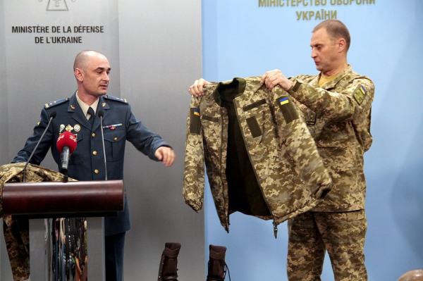 В ВСУ показали образцы новой зимней формы для украинских военных: Термобелье и «шарф-труба»