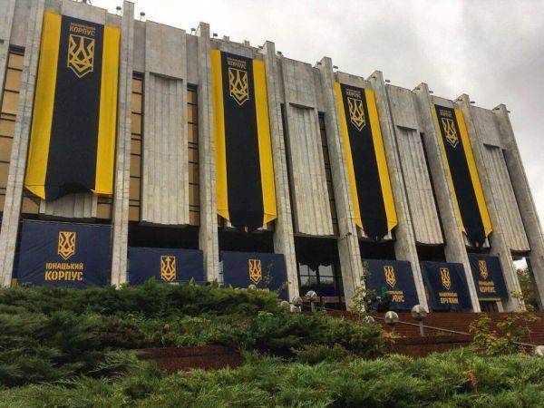 Украинский нацизм на марше